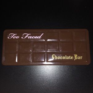 Too faced chocolate bar palette